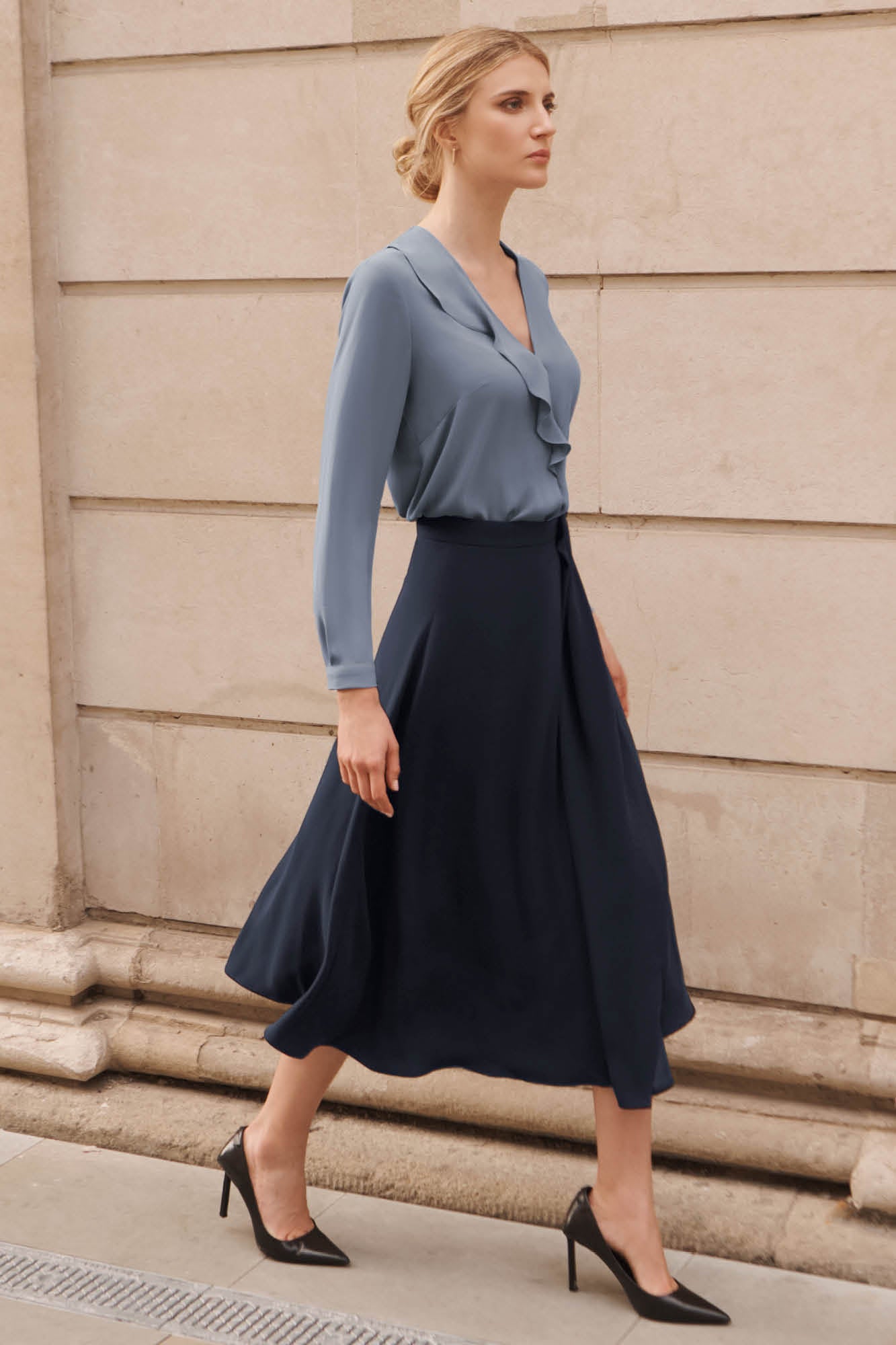 Holkham Navy Skirt